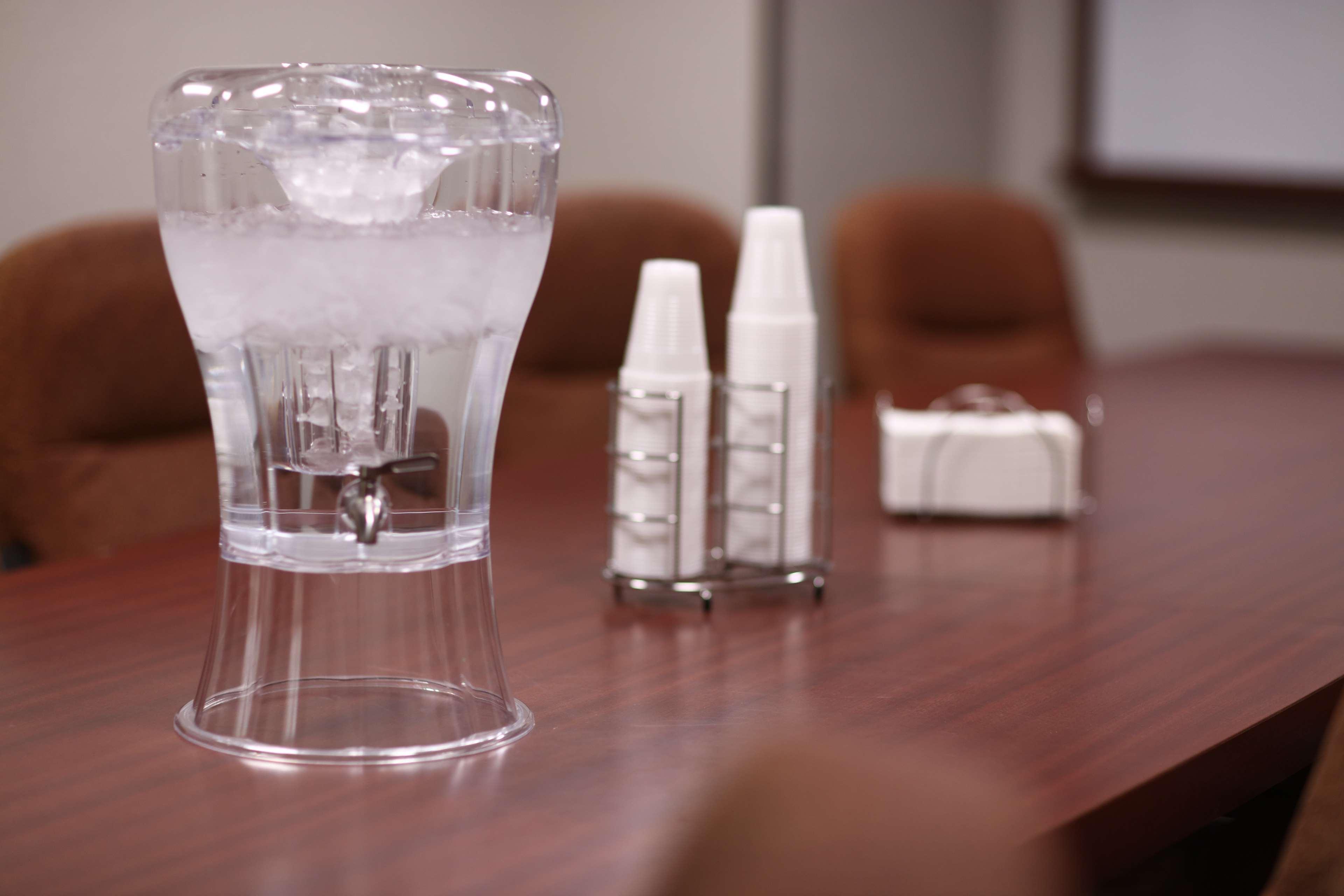 Americinn By Wyndham Grand Rapids Airport North Cascade