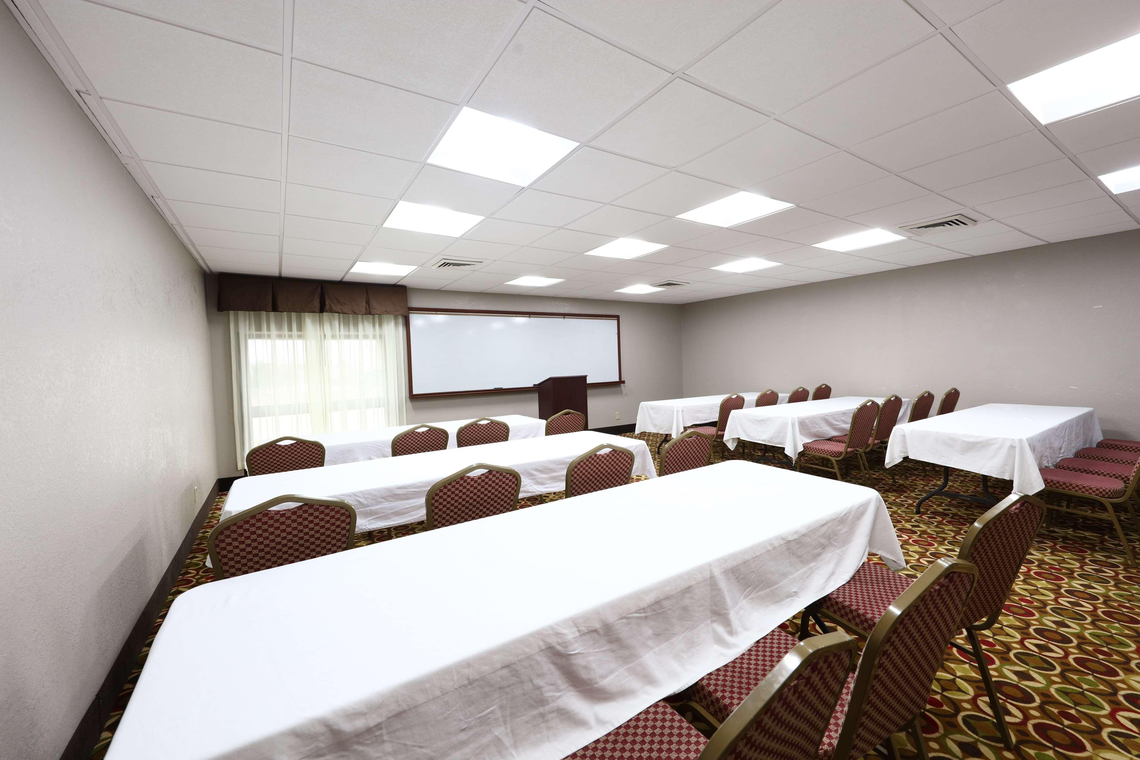 Americinn By Wyndham Grand Rapids Airport North Hotel Cascade
