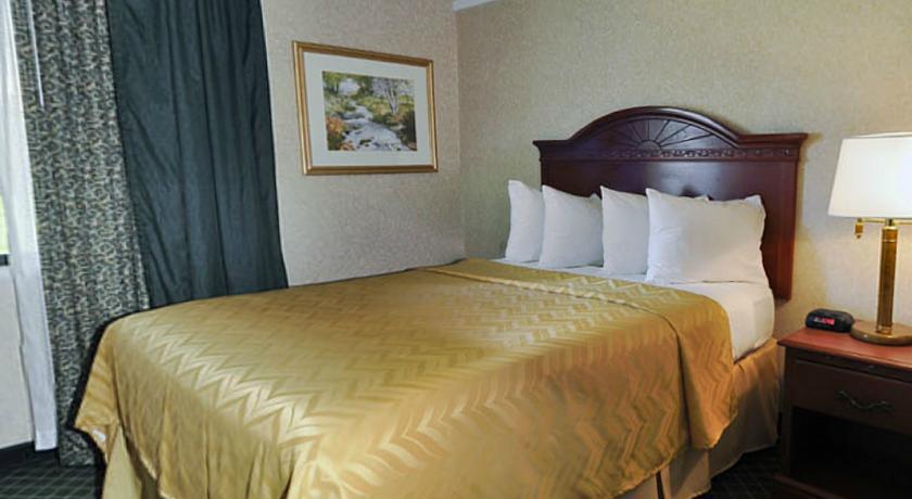 Americinn By Wyndham Grand Rapids Airport North Cascade