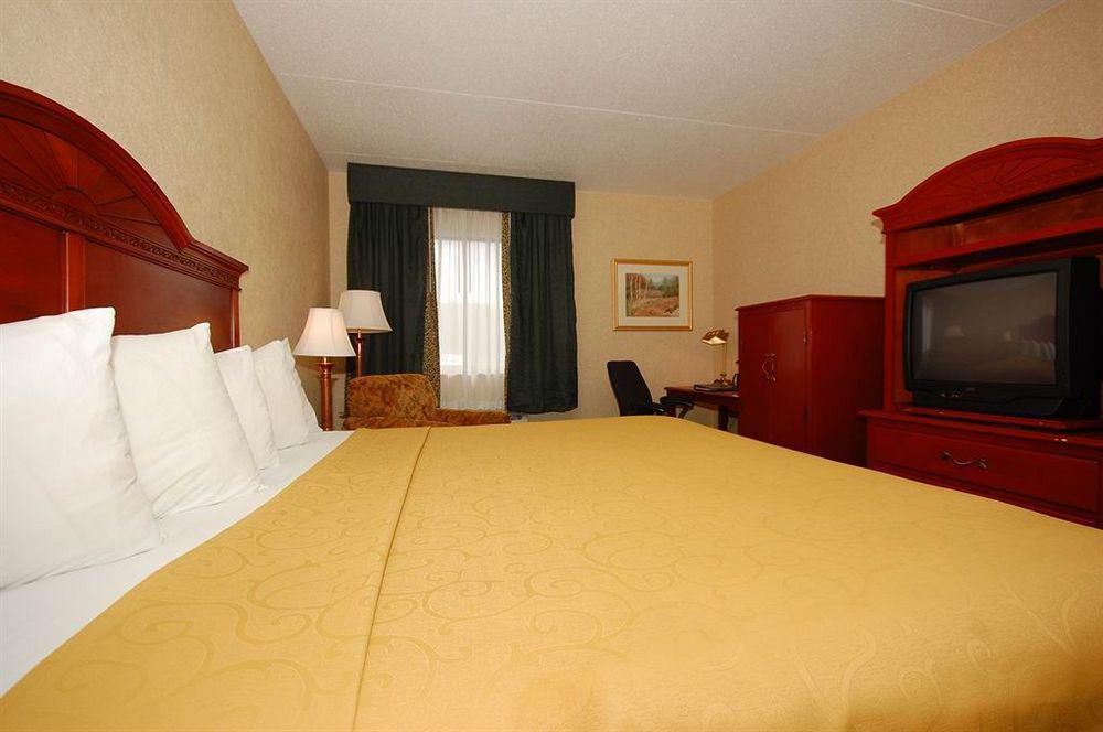 Americinn By Wyndham Grand Rapids Airport North Cascade